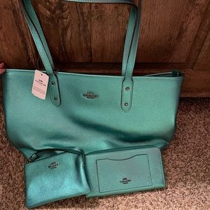Coach metallic 3 piece set